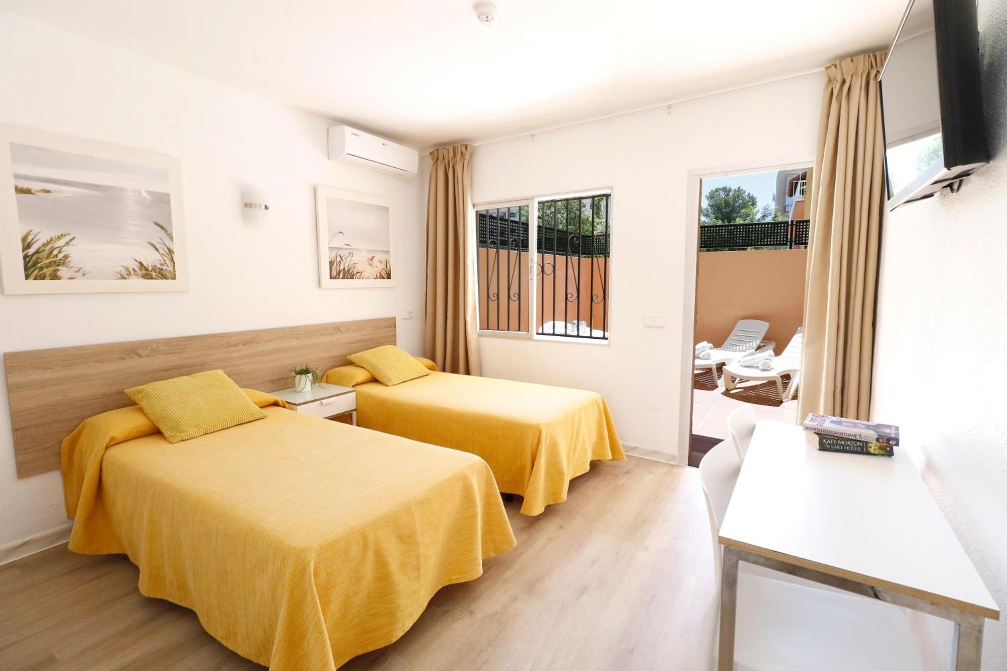 Naika Studios & Apartments Palmanova 외부 사진