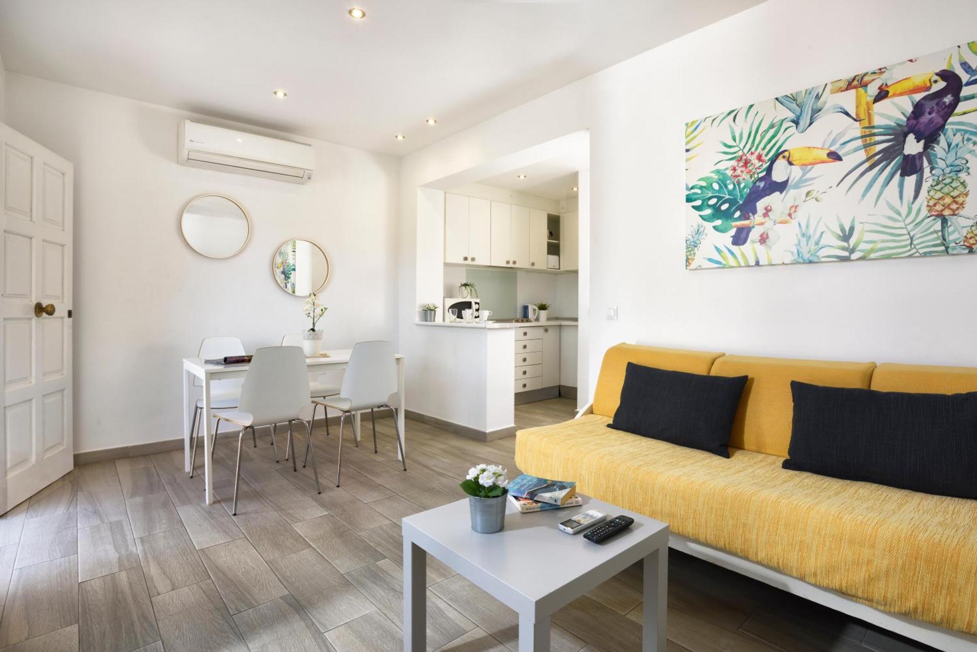 Naika Studios & Apartments Palmanova 외부 사진