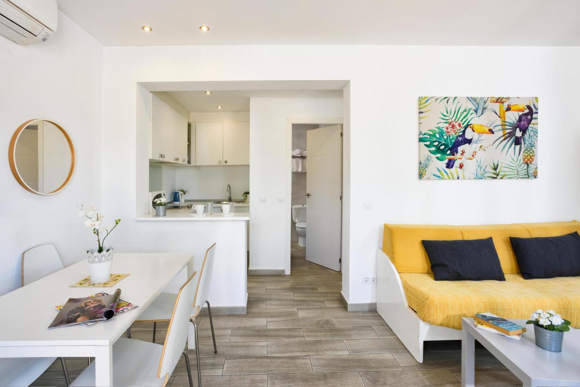 Naika Studios & Apartments Palmanova 외부 사진