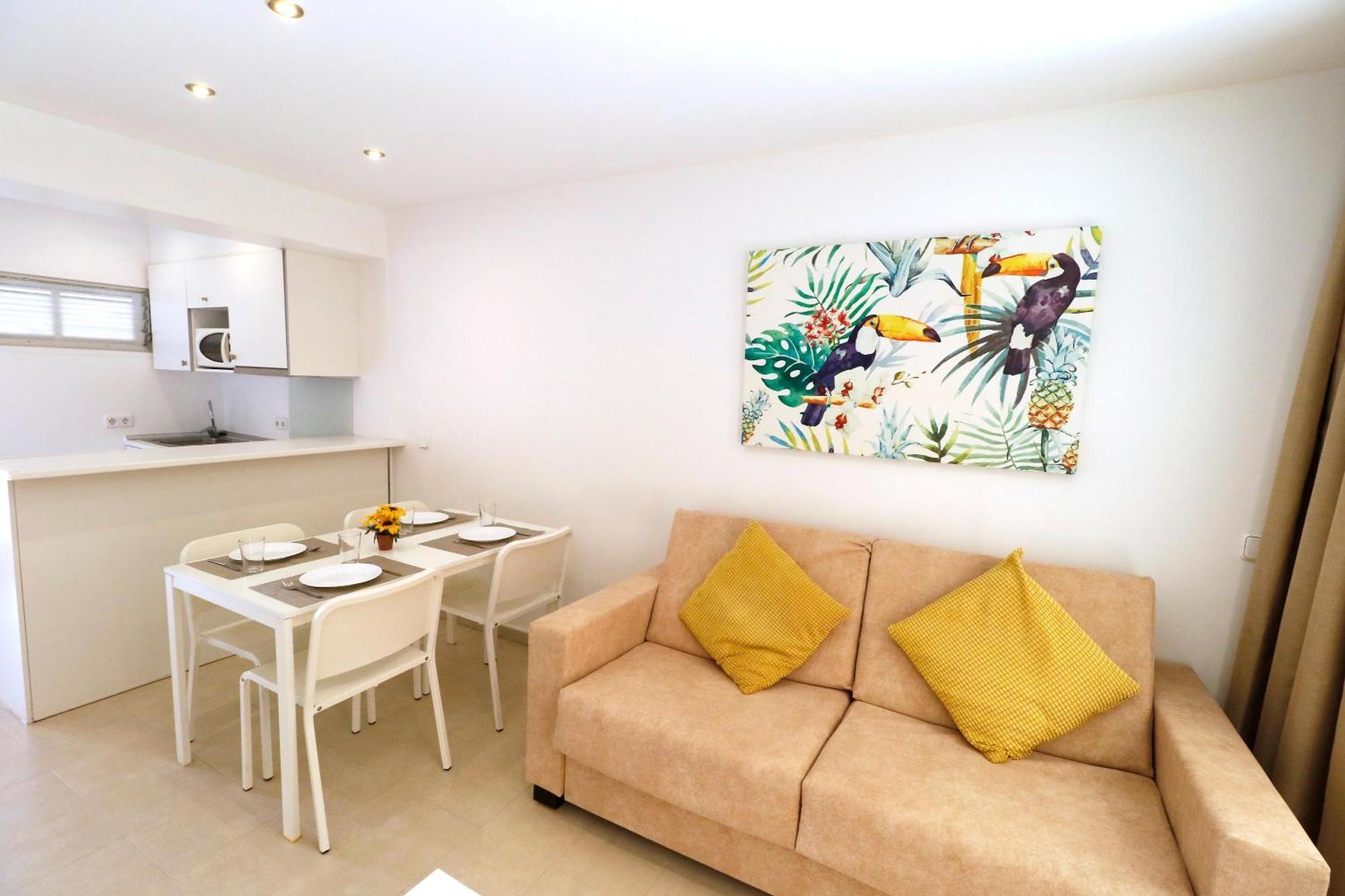 Naika Studios & Apartments Palmanova 외부 사진