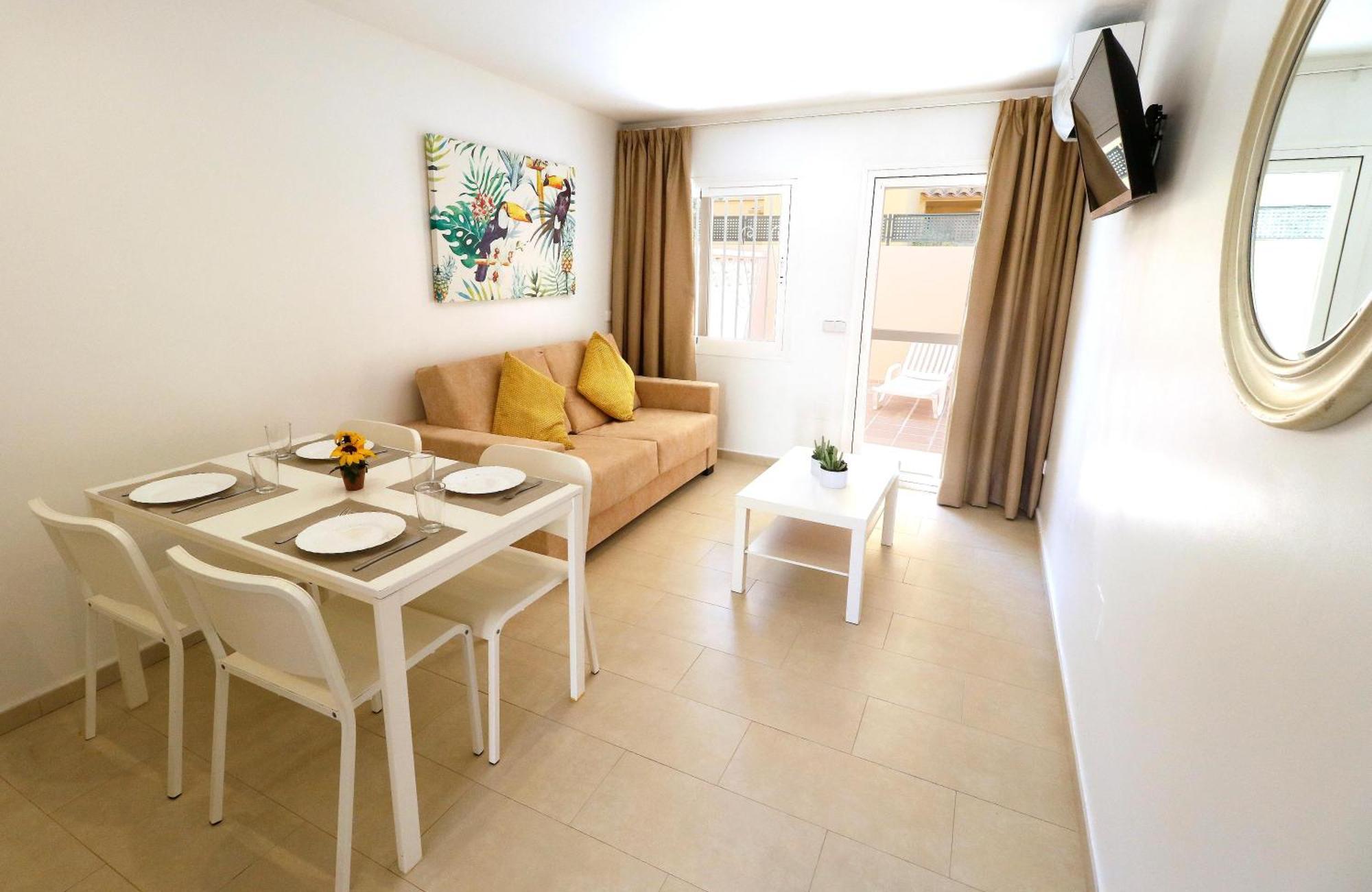 Naika Studios & Apartments Palmanova 외부 사진