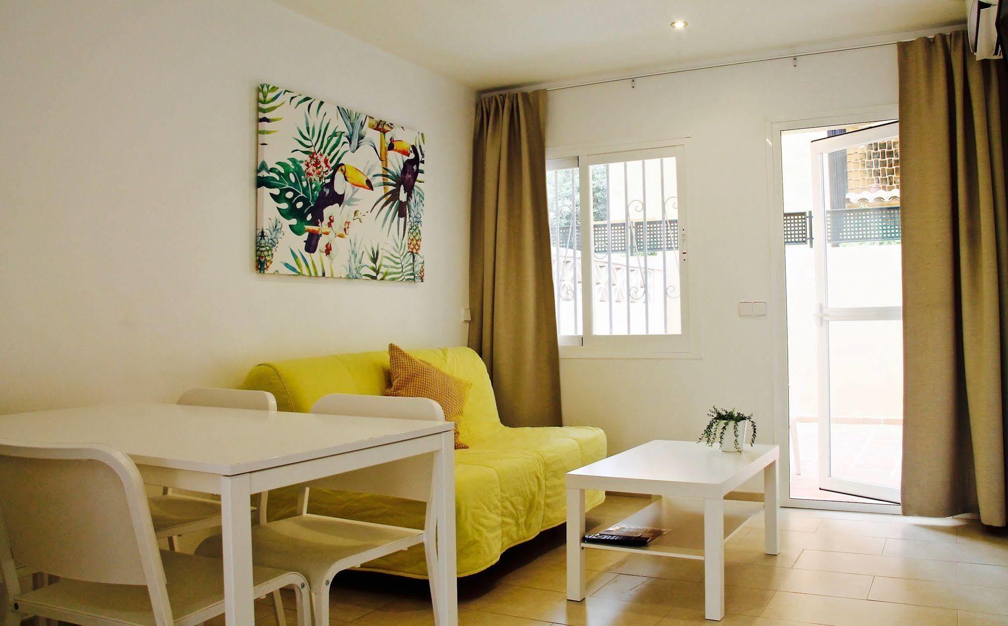 Naika Studios & Apartments Palmanova 외부 사진